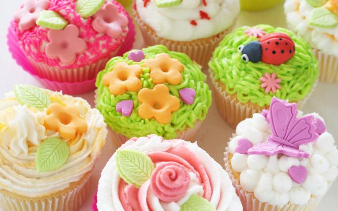 Miragica dolce come la mamma tra zucchero e pasticcini