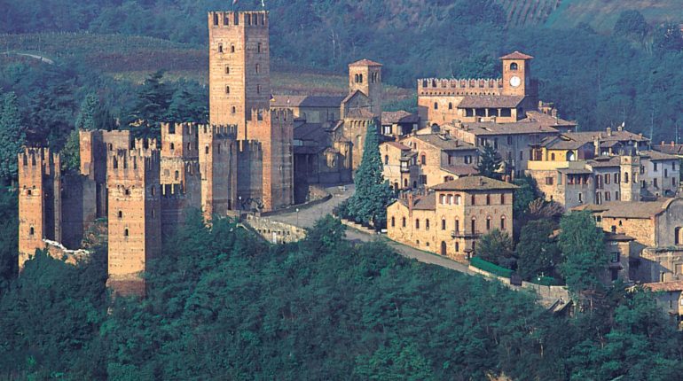 Un viaggio di gusto con gli Chef Stellati tra i Castelli del ducato